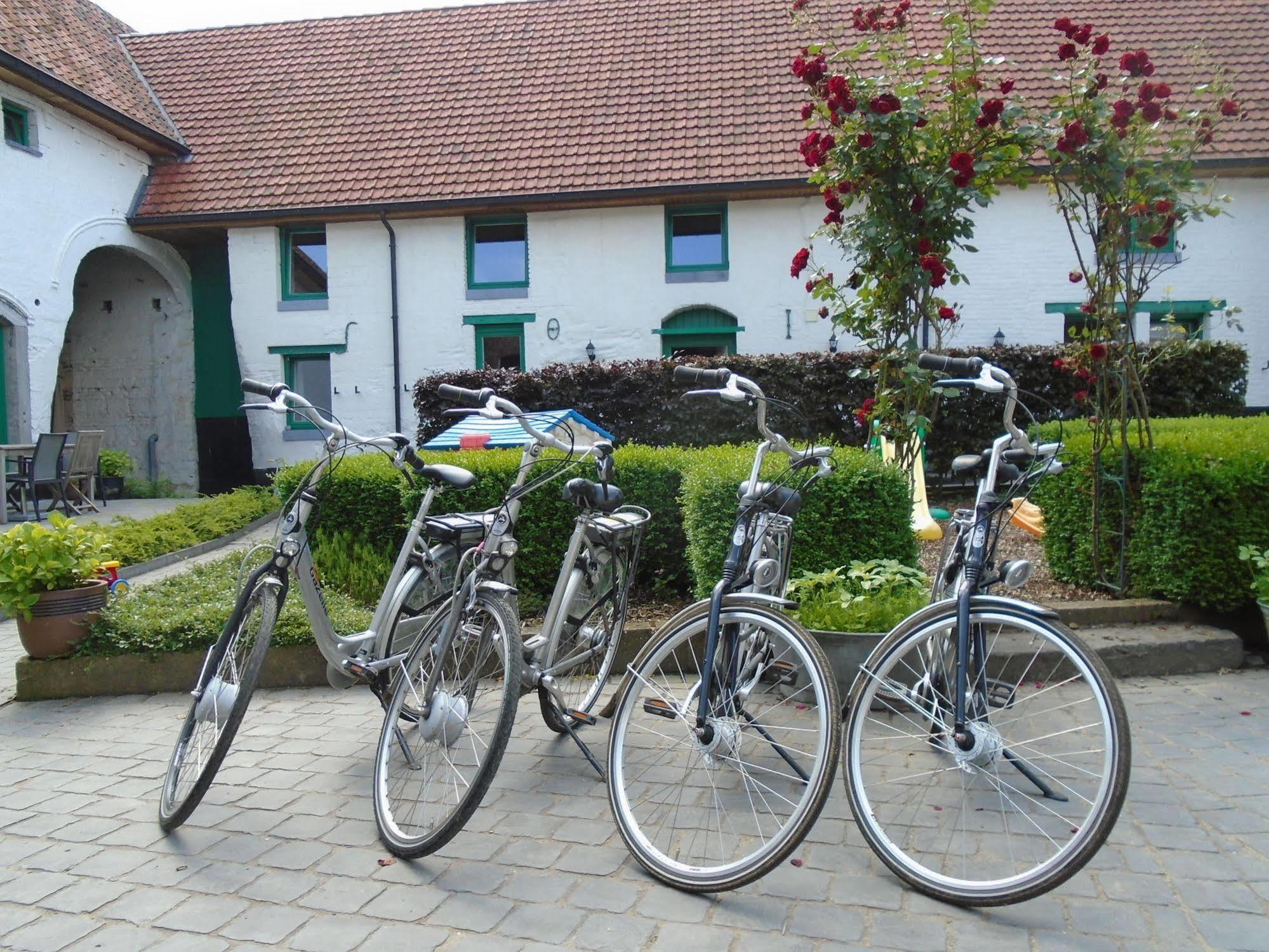 B&B De Oude Winning Riemst Exteriér fotografie