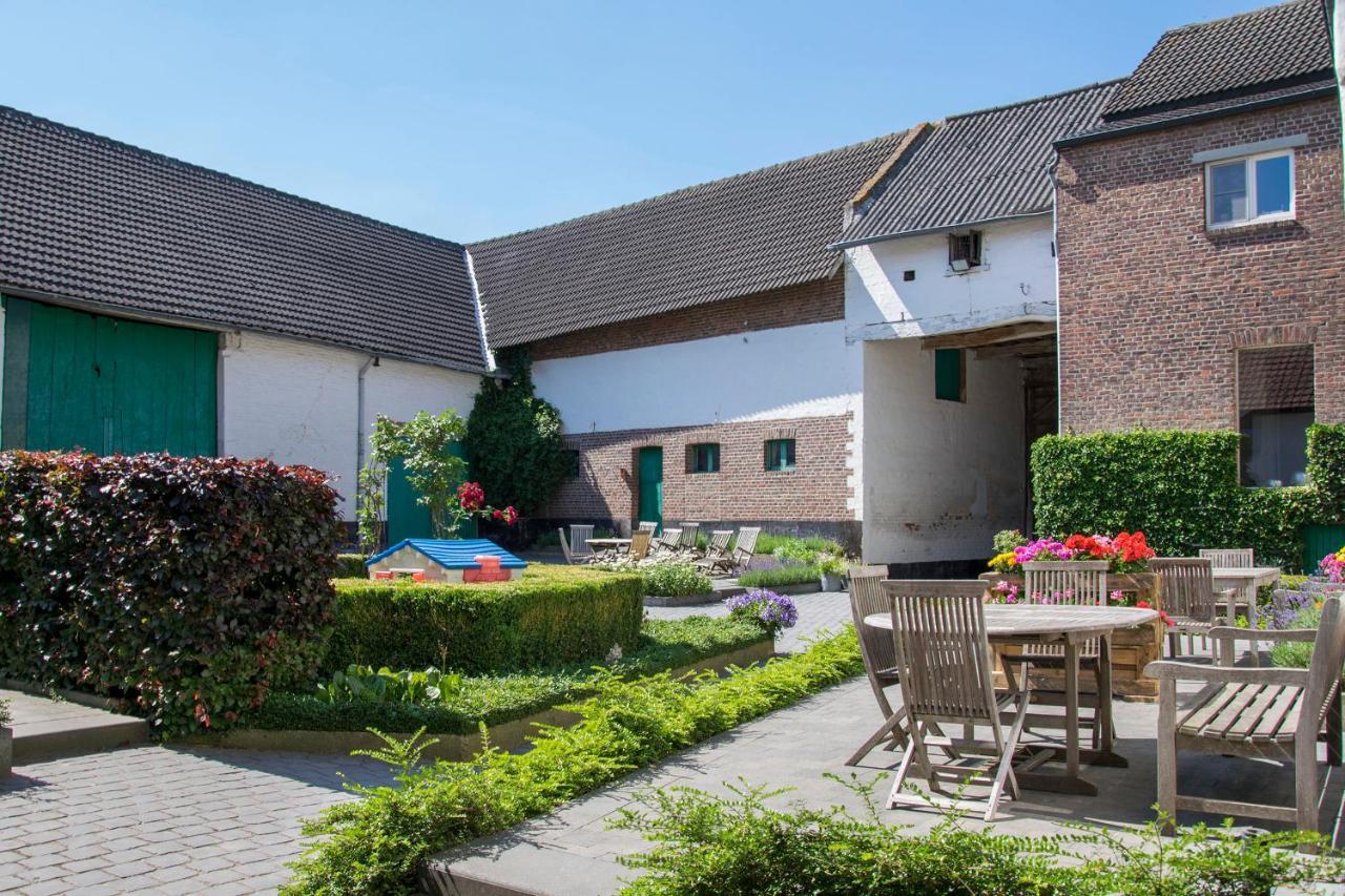 B&B De Oude Winning Riemst Exteriér fotografie